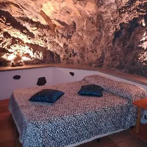 Holiday home Casita Rural Y Casa Cueva El Perucho, Guimar